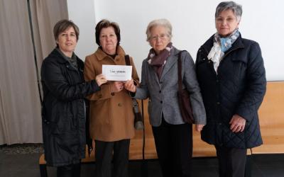 El Cor Scherzo lliura el donatiu del concert "Veus Solidàries"